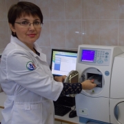 Омским микробиологам купили новое оборудование