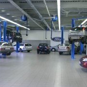 Какие услуги предлагает профессиональный автосервис