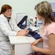 Омские врачи помогают сельским медикам