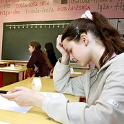 Омские школьники смогут задать вопросы по проведению ЕГЭ