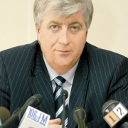 Виктор Шрейдер расскажет президенту об инвалидах