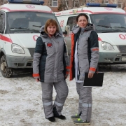 Врачам омской скорой обновили гардероб