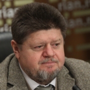 Наркологи выступили за безалкогольные выпускные