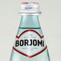 Применение лечебно-столовой воды Borjomi